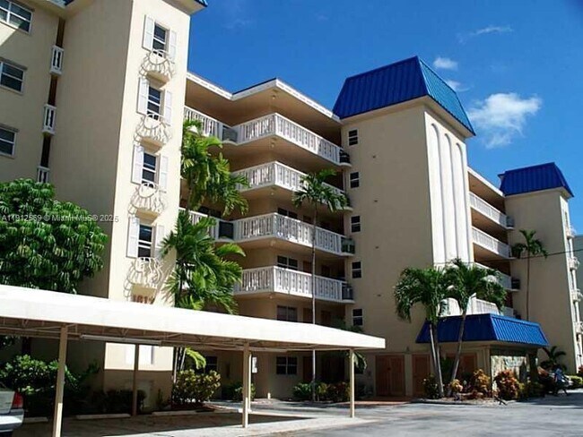 Foto del edificio - 1617 SE 15th St