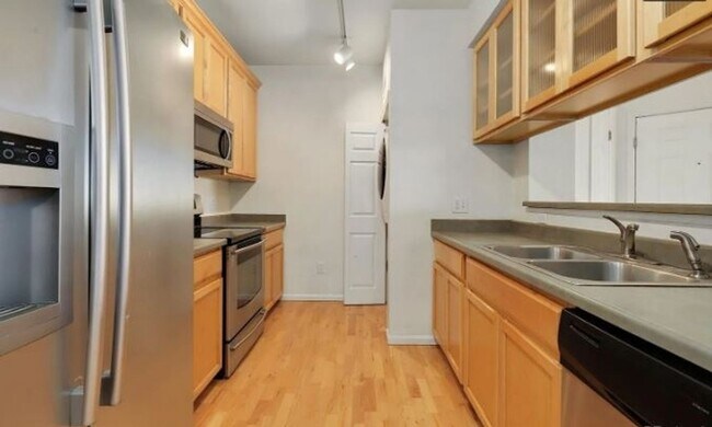 Foto del edificio - 3875 S Dayton St