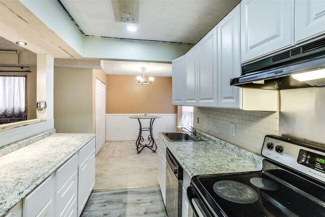 Building Photo - 2 br, 2 bath Condo - 7812 Hanover Pkwy Apt T3