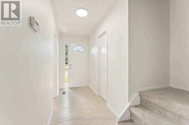 Building Photo - 1441 Palmerston Dr