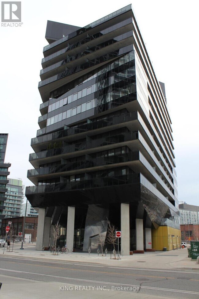 Building Photo - 21-921 Lawren Harris Square