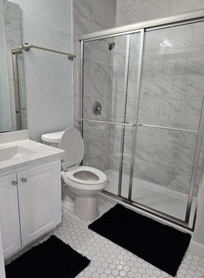 Foto del edificio - 909 W 23rd St