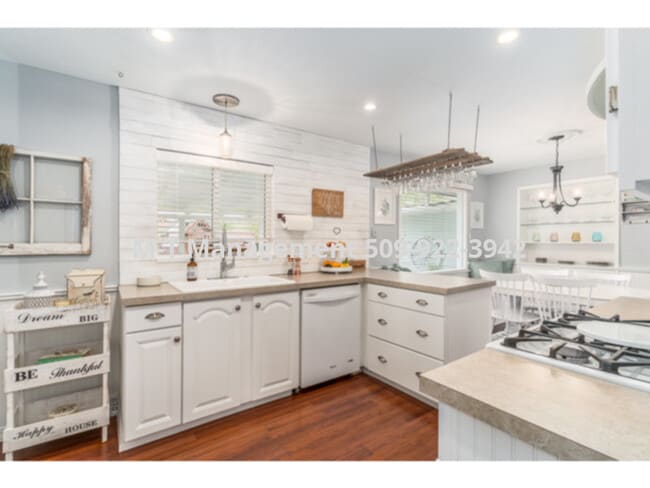 Building Photo - Attractive 4 br/2 bath Spokane Valley hous...