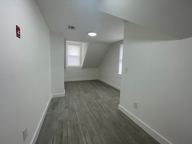 Foto del edificio - 148 Chilton St