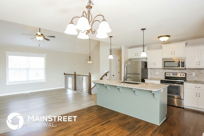 Foto del edificio - 1404 Silhouette Dr