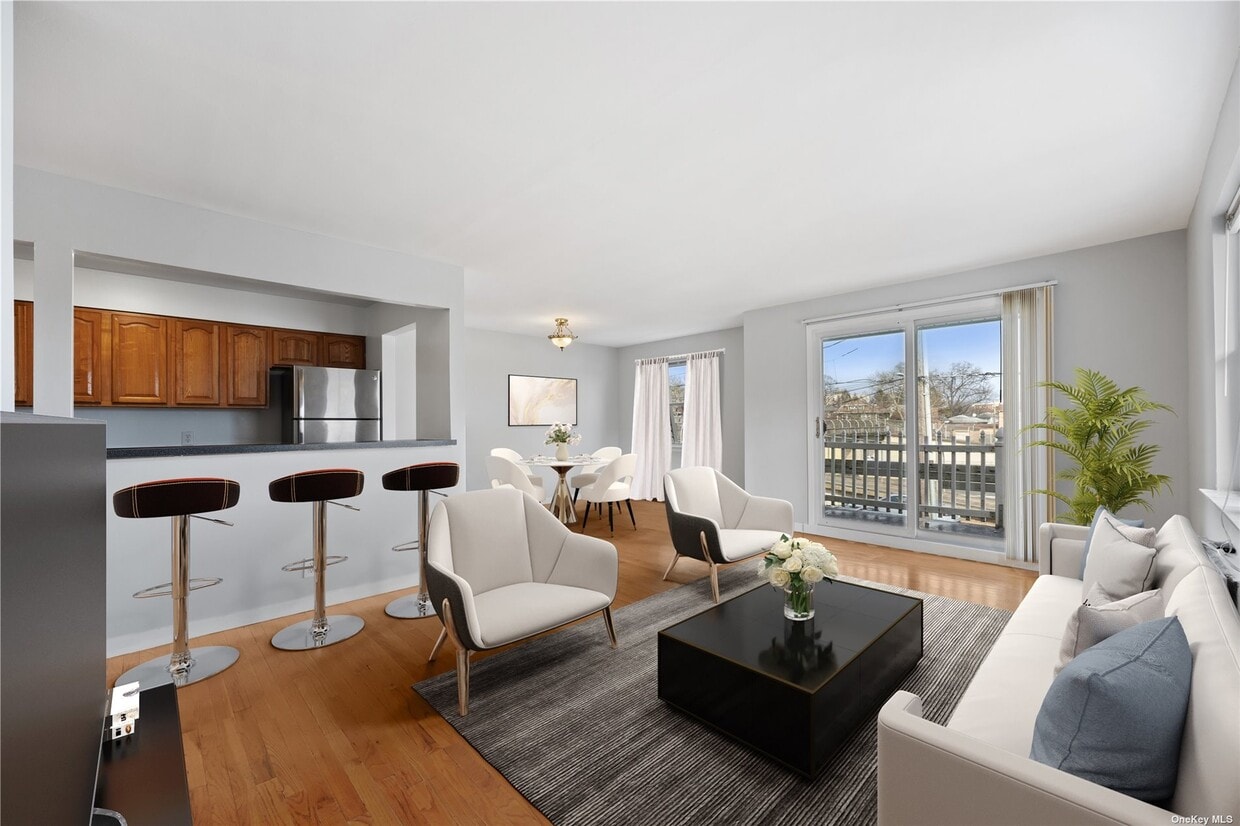 Foto principal - 40-44-44 Clearview Expy