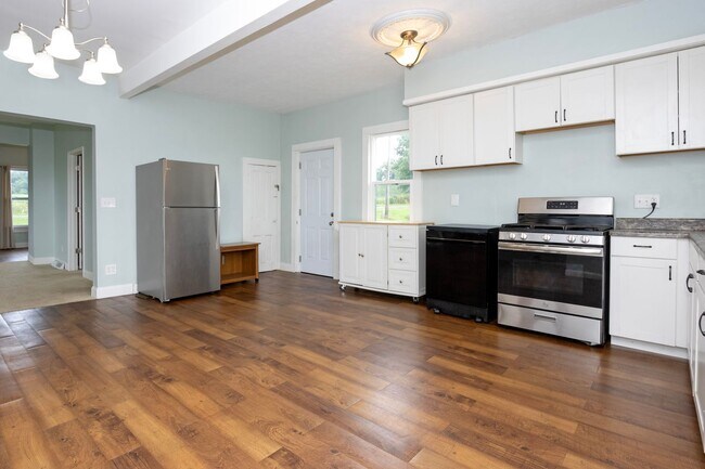 Foto del edificio - 6336 Mud Lake Rd