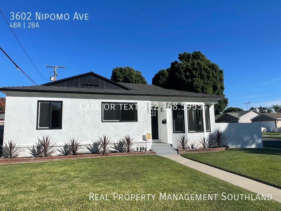 Primary Photo - Gorgeous Remodelled 4 Bedroom 2 Bath Home ...