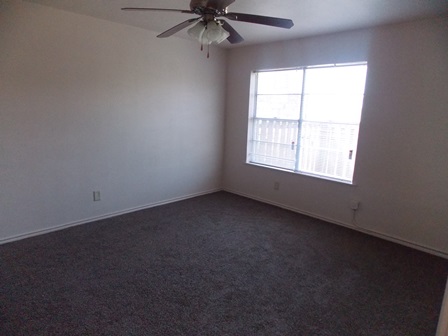 bedroom - 1305 S Jefferson Ave