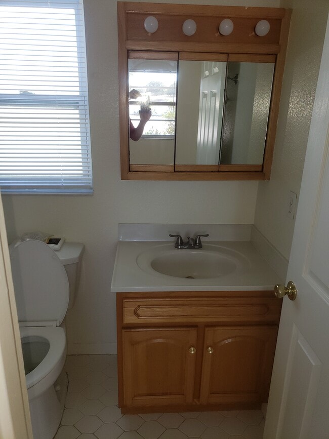 Building Photo - 2029 Arbuckle Creek Rd