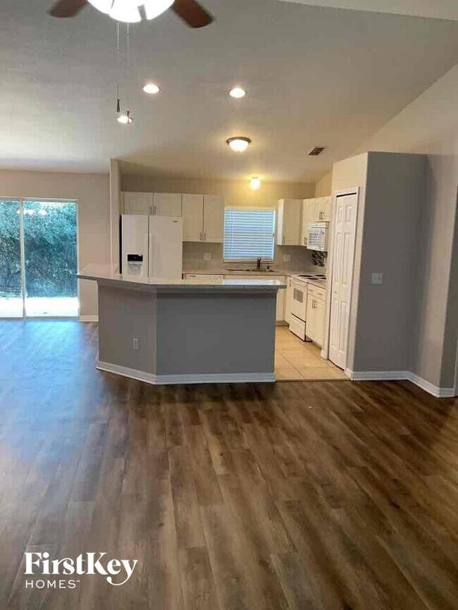 739 N Midland Dr, Deltona, FL 32725 House Rental in Deltona, FL