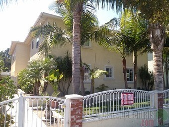Building Photo - 16739 Crenshaw Blvd