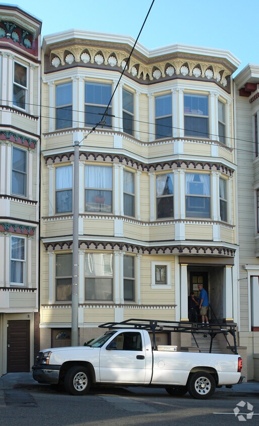 Primary Photo - 2255-2259 Fulton St