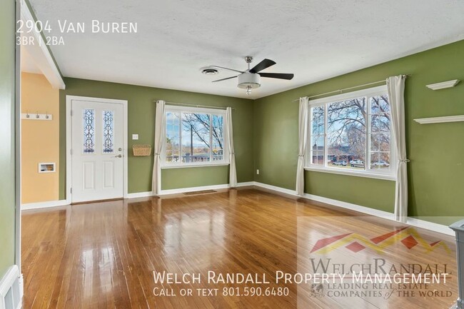 Building Photo - 2904 Van Buren Ave