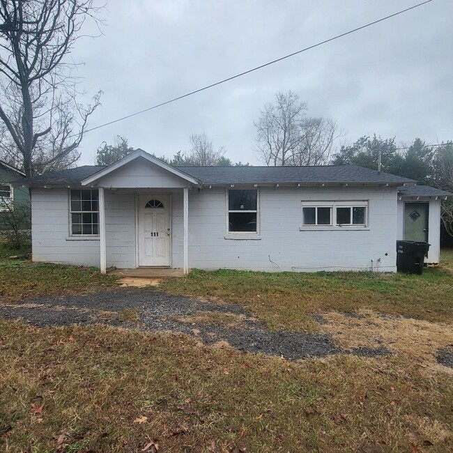 Foto del edificio - 111 Circle Dr