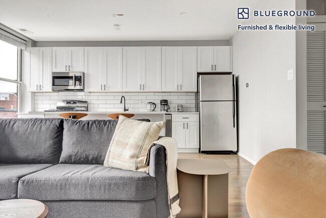 Foto del edificio - 3266 N Clark St