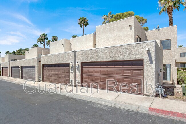 Foto del edificio - 2639 Jacyra Ave