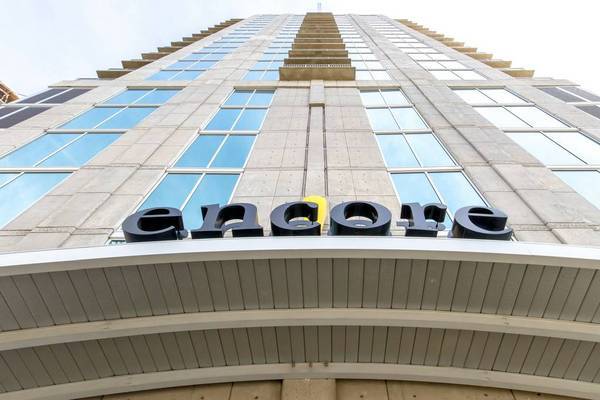 Primary Photo - 301 Demonbreun St