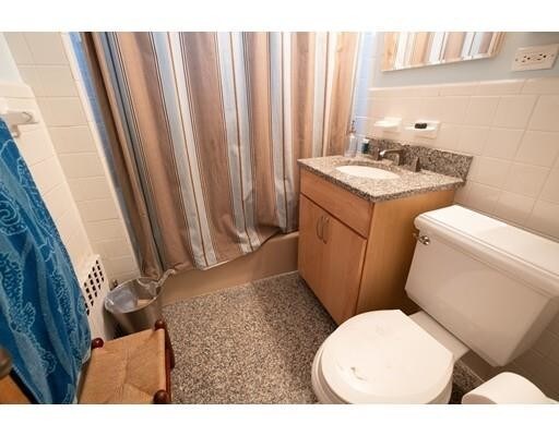 Foto del edificio - 56-58 Varnum St