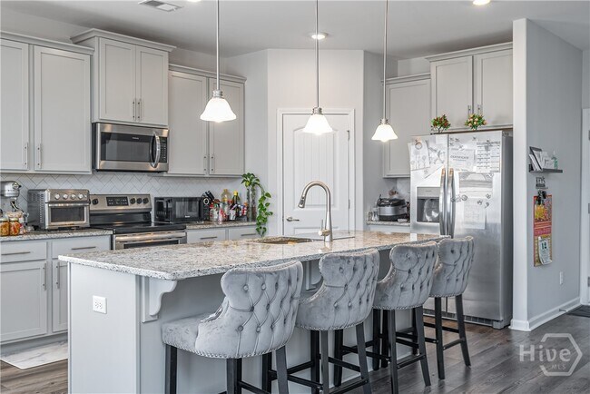 Building Photo - 150 Sessile Oak Dr