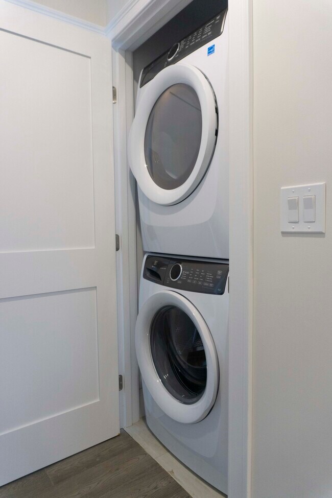 Foto del edificio - 8 Trenton St