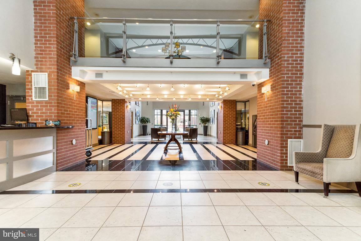 1021 N Garfield St Unit 742, Arlington, VA 22201 Room for Rent in Arlington, VA