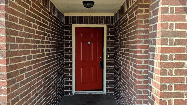 Foto del edificio - 7122 Sunrise Hill Ln