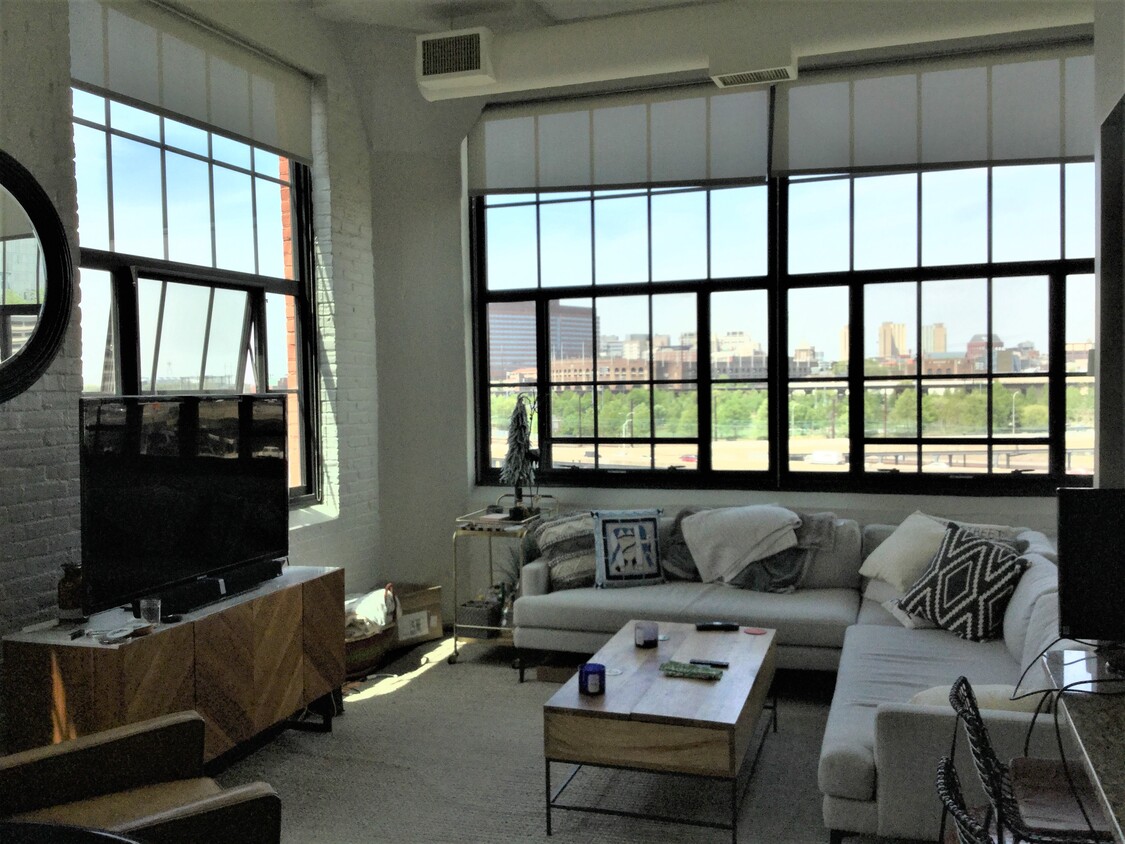 Living room - 2429 Locust St