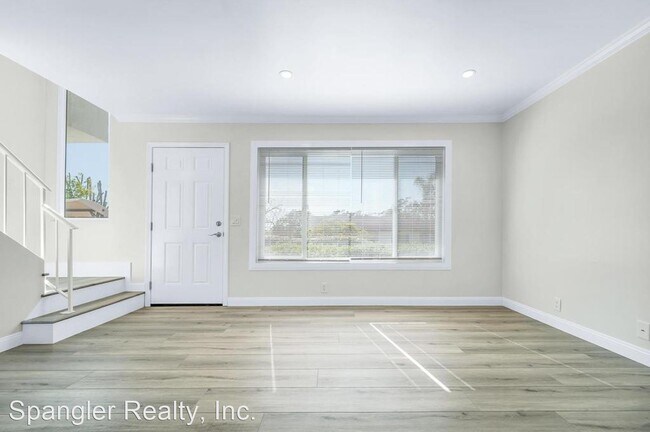 Building Photo - 3 br, 1.5 bath House - 3588 Surf Place