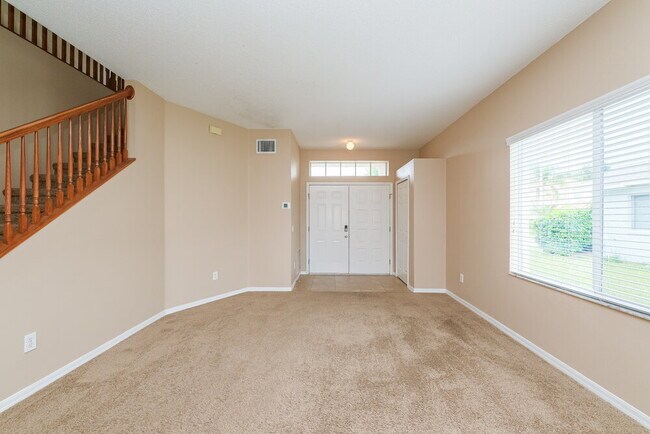 Foto del edificio - 12822 Longcrest Dr