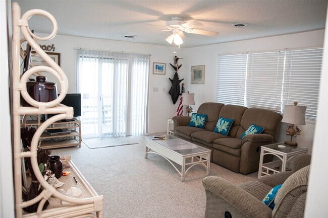 Foto del edificio - 57219 Island Club Ln