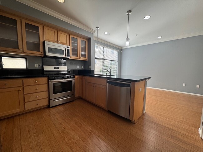 Building Photo - 144 City Limits Cir