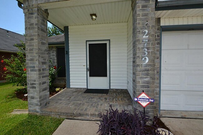 Building Photo - 2739 Blue Mist Dr