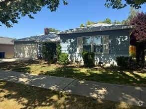 Building Photo - 2451 6th Ave