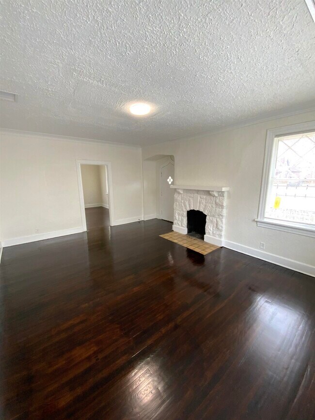 Foto del edificio - 920 N Auburndale St