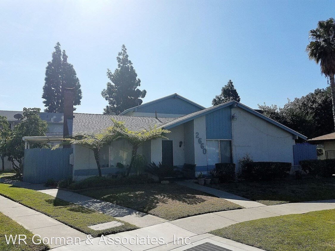 Primary Photo - 2660 E Park Ln