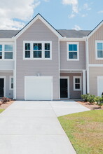 Building Photo - 402 Tiliwa St