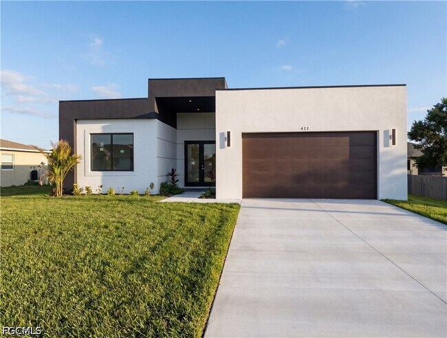 Foto del edificio - 477 Rayford St