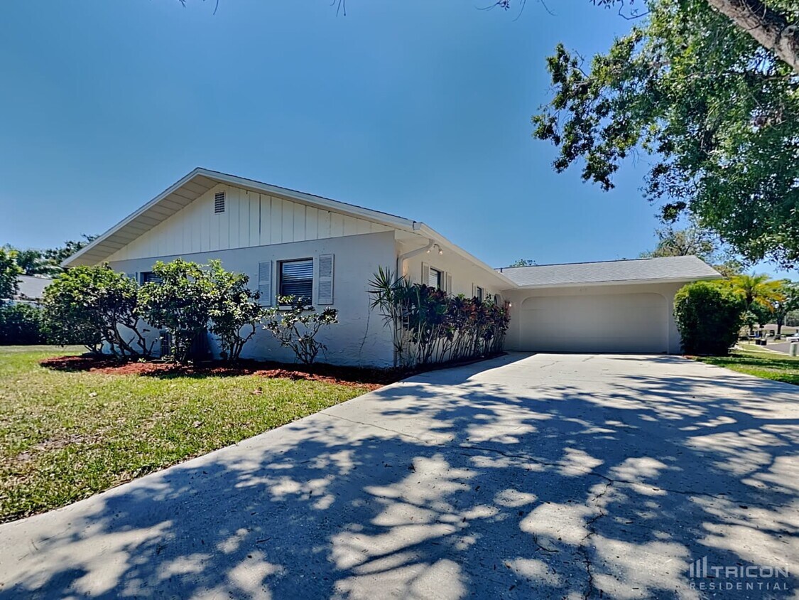 4918 Ithaca Lane Sarasota FL House Rental in Sarasota, FL
