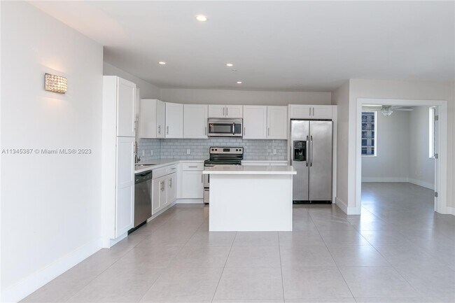 Foto del edificio - 555 E Dania Beach Blvd