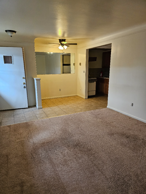 Primary Photo - 2640 Galpin Ave