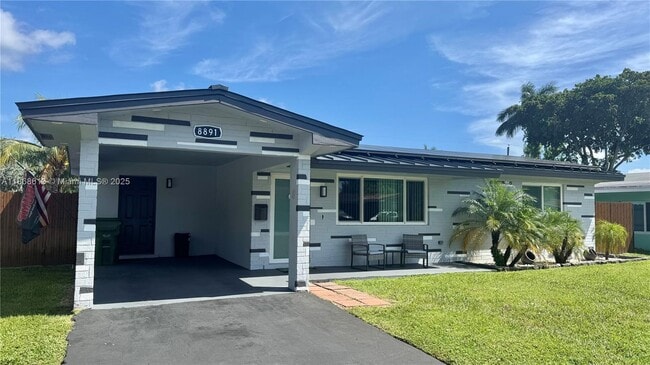 Foto del edificio - 8891 NW 11th St