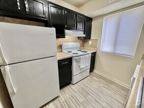 Building Photo - Glenview Apartments