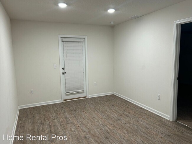 Foto del edificio - 3 br, 2 bath House - 5854 Blackhorse Cir