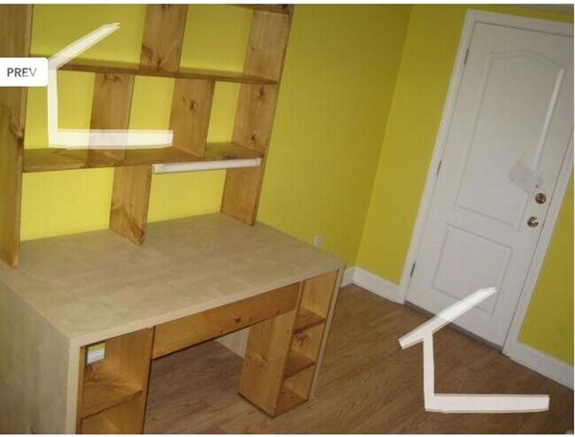 Building Photo - No Brokers Fee, No Security Deposit, Heat, Hot Water included, Packard Corner Area, Laundry is on...