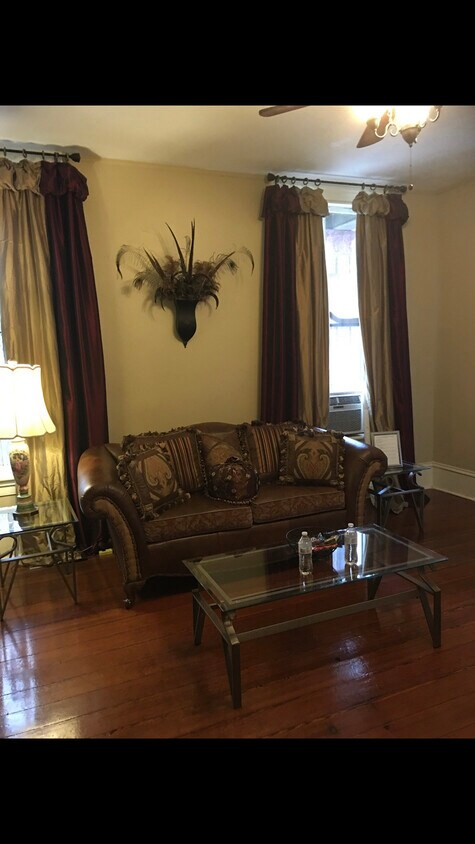 Foto principal - 904 Orange Terrace
