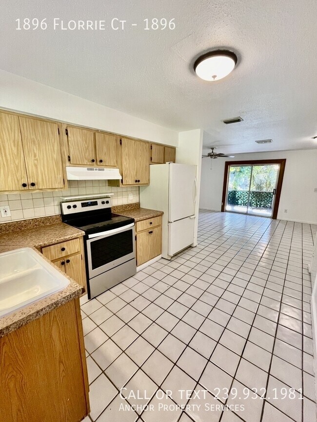 Foto del edificio - 1896 Florrie Ct