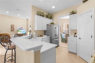 Building Photo - 6753 Bent Grass Dr