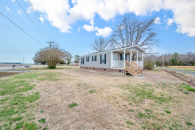 Building Photo - 2446 Peartree Rd
