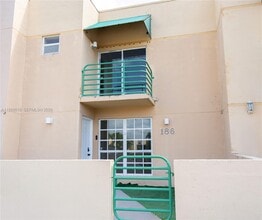 Building Photo - 11830 SW 19th Ln